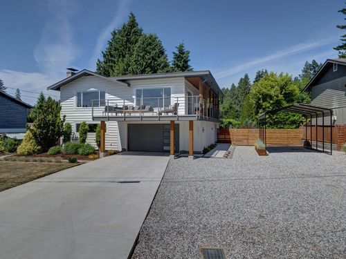 6462 Samron Rd, Sechelt, BC, V7Z0M8 | Card Image