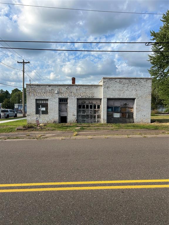 401 E Maple St, Stanley, WI 54768