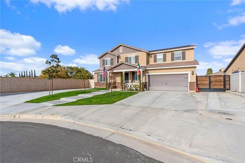 2-28850 Basketbrush Ct, Murrieta, CA, 92563-7493 | Card Image
