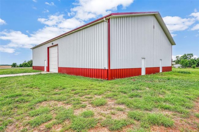 23003 N Frontage Rd, Home with 0 bedrooms, 0 bathrooms and null parking in Clinton OK | Image 8