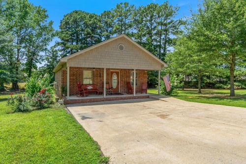 29 McClellan Mcclellan Dr, Cabot, AR, 72023-6056 | Card Image