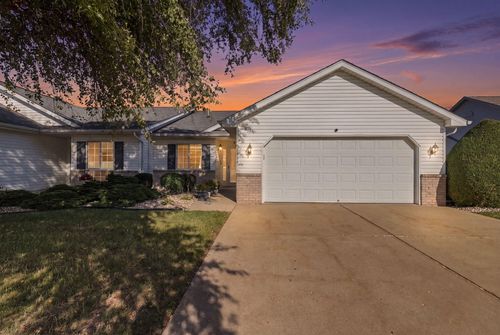 1929 27th Ave, Kenosha, WI, 53140-4664 | Card Image