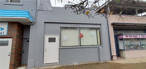 1409 7th Ave, Beaver Falls, PA, 15010-4220 | Card Image