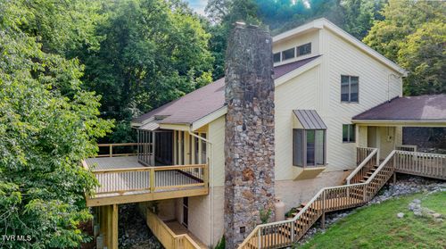 562 Gammon Road, Kingsport, TN, 37663 | Card Image