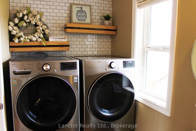 402558 Grey Road 17, House other with 2 bedrooms, 2 bathrooms and 10 parking in Georgian Bluffs ON | Image 26