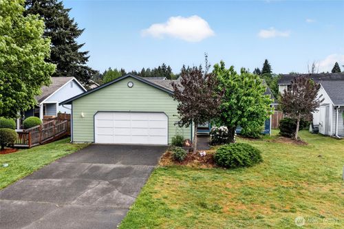 15619 Parkview Drive Se, Yelm, WA, 98597 | Card Image