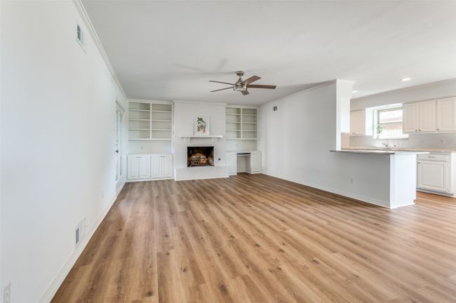 1609 Anderson St, House other with 3 bedrooms, 2 bathrooms and null parking in Irving TX | Image 11