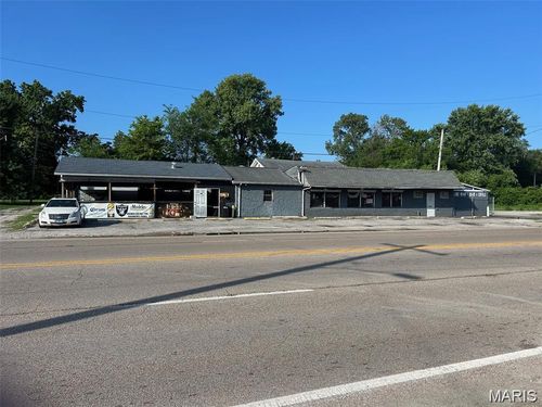 3800 Saint Clair Ave, East Saint Louis, IL, 62205-2632 | Card Image
