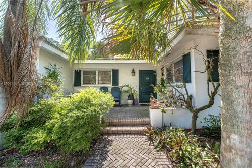 698 Nw 7th Avenue, Boca Raton, FL, 33486 | Card Image