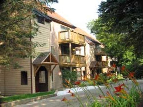 3 Villamarksauna 3, Cambridge, VT, 05464 | Card Image
