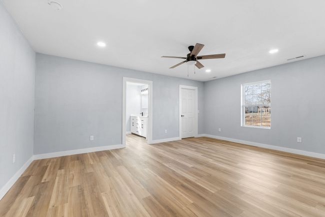 305Crescent-8 | Image 8
