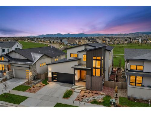 5613 Four Leaf Dr, Longmont, CO, 80503-9465 | Card Image