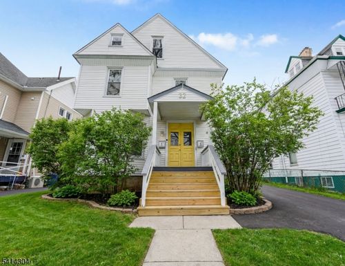 2-32 Forest St, Montclair, NJ, 07042-3501 | Card Image