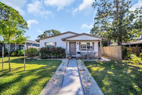 218 49th Ave N, ST PETERSBURG, FL, 33703-3926 | Card Image