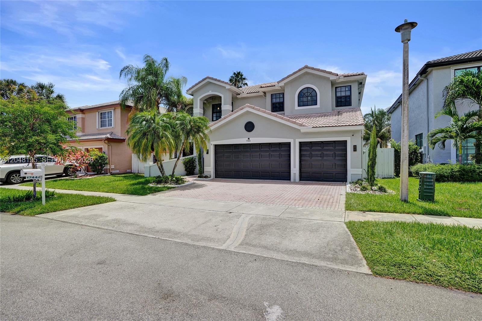 Residential in Miramar 2