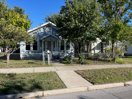 2911 S Joplin Ave, Joplin, MO, 64804-2623 | Card Image