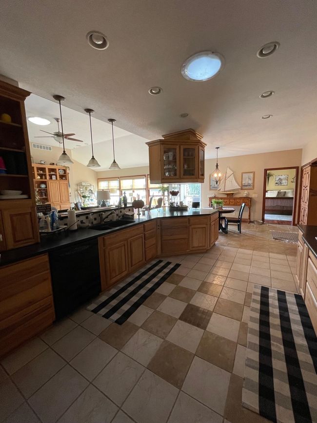 3395 1075, House other with 4 bedrooms, 3 bathrooms and null parking in Lagrange IN | Image 22
