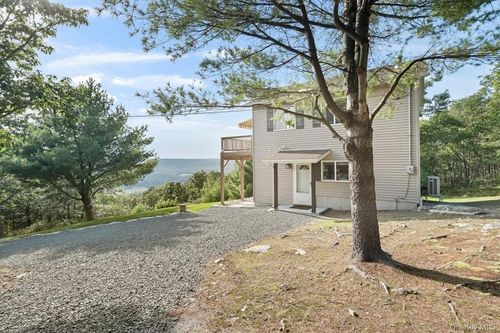 96 Treetops Trl, Bloomingburg, NY, 12721-4336 | Card Image