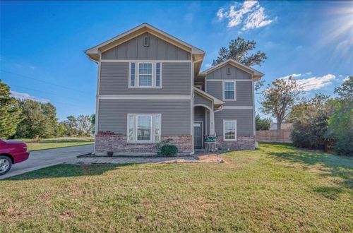 511 Dahila St, Prairie View, TX, 77484 | Card Image