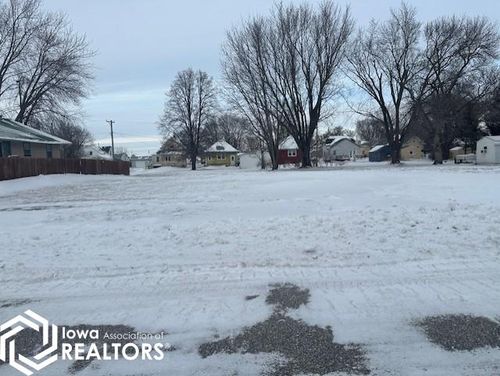 216 & 222 W 3rd St, Kanawha, IA, 50447-5013 | Card Image