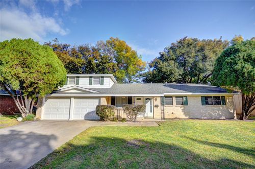 5428 Randol Dr, North Richland Hills, TX, 76180-6822 | Card Image