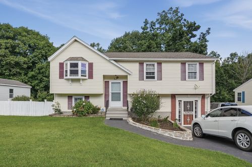 30 Parsons Hill Dr, Worcester, MA, 01603-1243 | Card Image