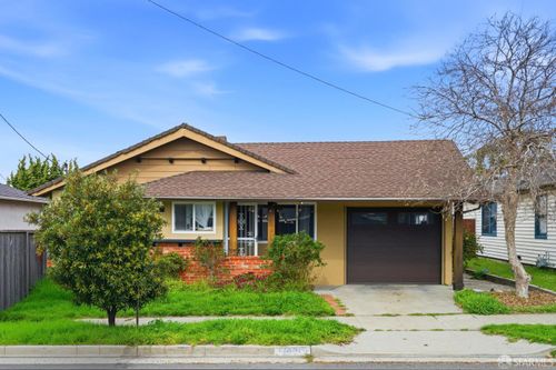 3421 Roosevelt Ave, Richmond, CA, 94805-2153 | Card Image