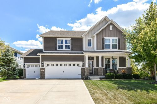 16409 Sandusky Ct, Fortville, IN, 46040-8908 | Card Image