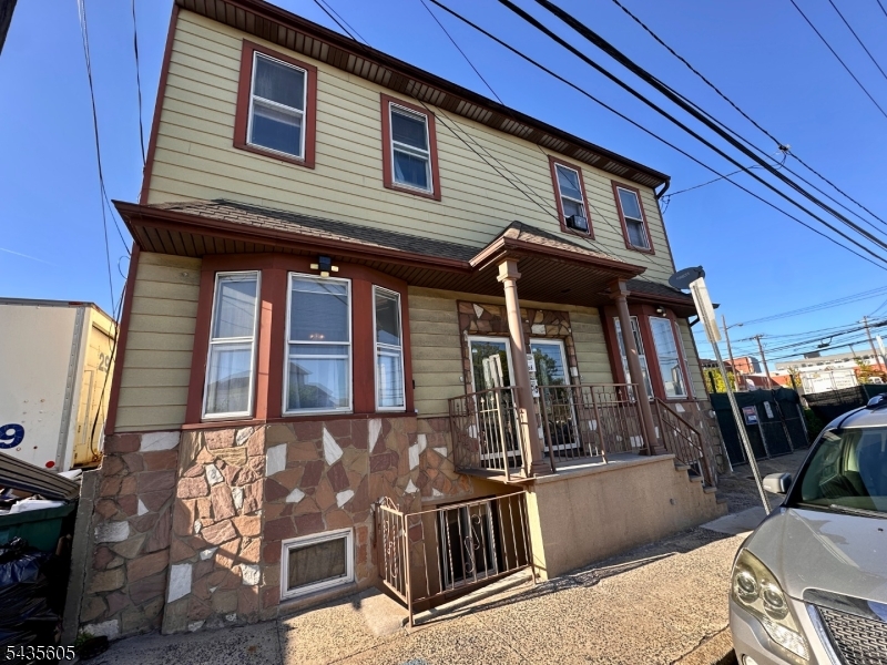 Residential Income in Newark City 2