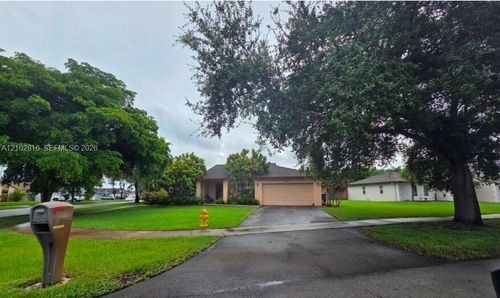 4800 Sw 120th Ave, Cooper City, FL, 33330-4436 | Card Image