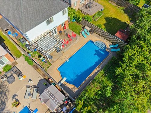 359 Pine Valley Dr, Kitchener, ON, N2P2V4 | Card Image