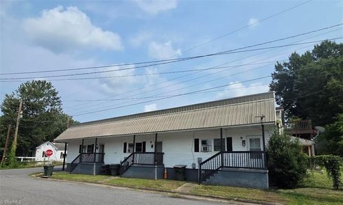 1230 Ridge Ave, Eden, NC, 27288-3873 | Card Image