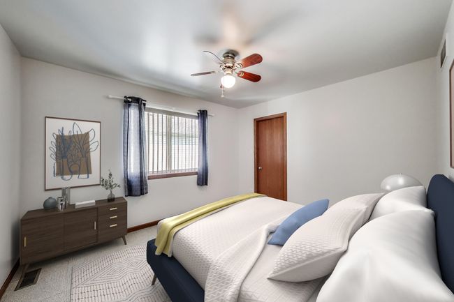 2512 Fox Meadow Dr, House other with 3 bedrooms, 2 bathrooms and 2 parking in Crest Hill IL | Image 9