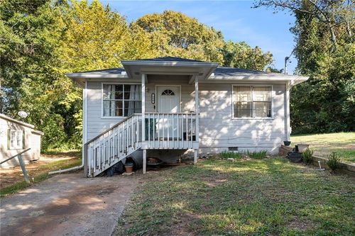 354 N 17th St, Griffin, GA, 30223-2215 | Card Image