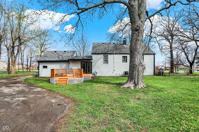 7609 Camby Rd, House other with 3 bedrooms, 2 bathrooms and null parking in Camby IN | Image 36