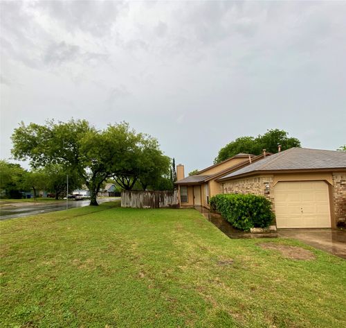 b-12223 Tyson Cv, Austin, TX, 78758-5306 | Card Image