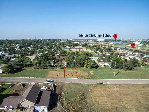 Land in Bismarck 5