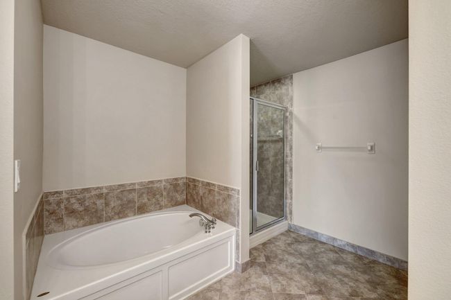 2949 Sw Cape Breton Dr, House other with 6 bedrooms, 4 bathrooms and null parking in Port St. Lucie FL | Image 39