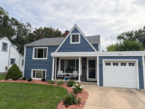 492 W Avery St, Elmhurst, IL, 60126-4914 | Card Image
