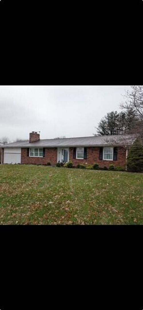 3873 Huntertown Rd, Versailles, KY, 40383-9197 | Card Image