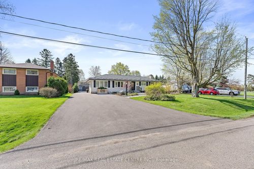 42 Ridgeway Ave, Guelph, ON, N1L1G8 | Card Image