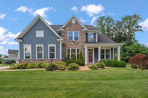8310 Woodland Creek Ct, Blacklick, OH, 43004-8851 | Card Image