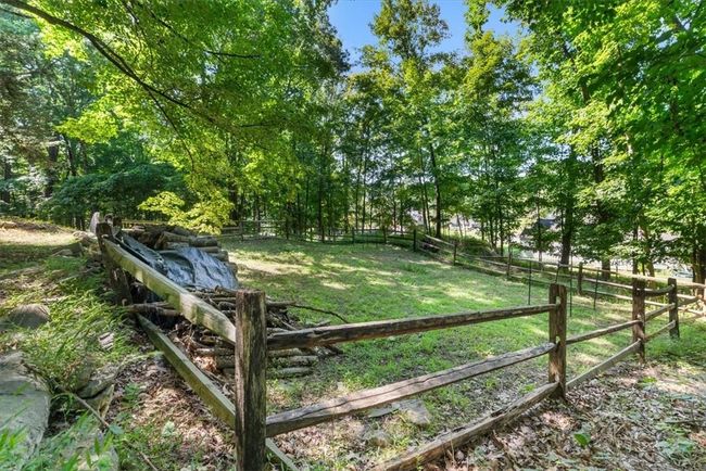 View of yard | Image 27