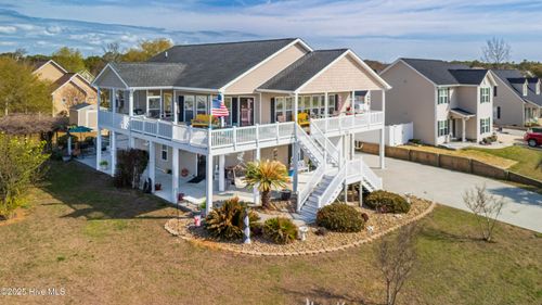 232 Hickory Shores Dr, Newport, NC, 28570-8066 | Card Image