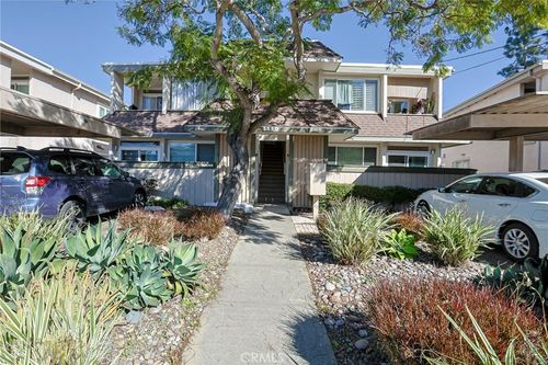 unit-1-3820 Groton St, San Diego, CA, 92110-5624 | Card Image