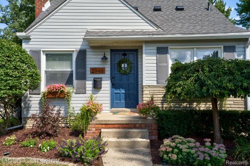 2946 Ellwood Ave, Berkley, MI, 48072-1157 | Card Image