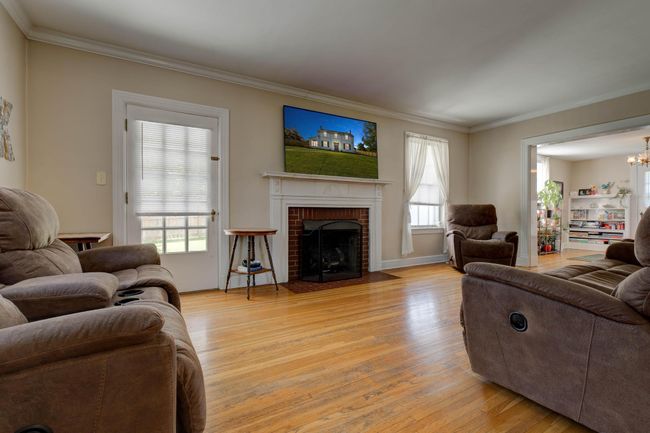 110 Winn St, House other with 3 bedrooms, 2 bathrooms and null parking in Mt Sterling KY | Image 5