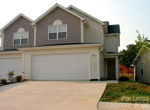 123 Clusters Cir, Mooresville, NC, 28117-8127 | Card Image