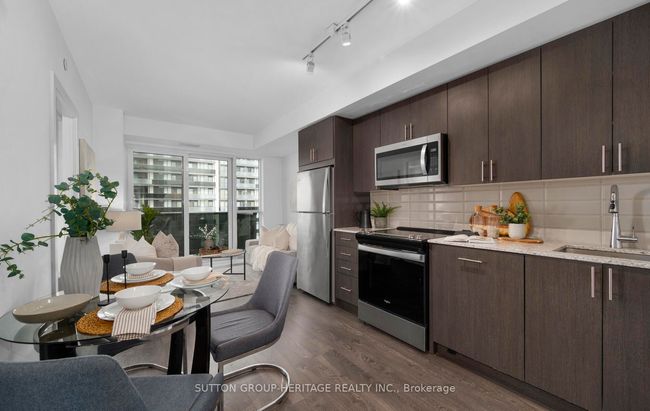 1215 - 2550 Simcoe St N, Condo with 2 bedrooms, 2 bathrooms and 1 parking in Oshawa ON | Image 7