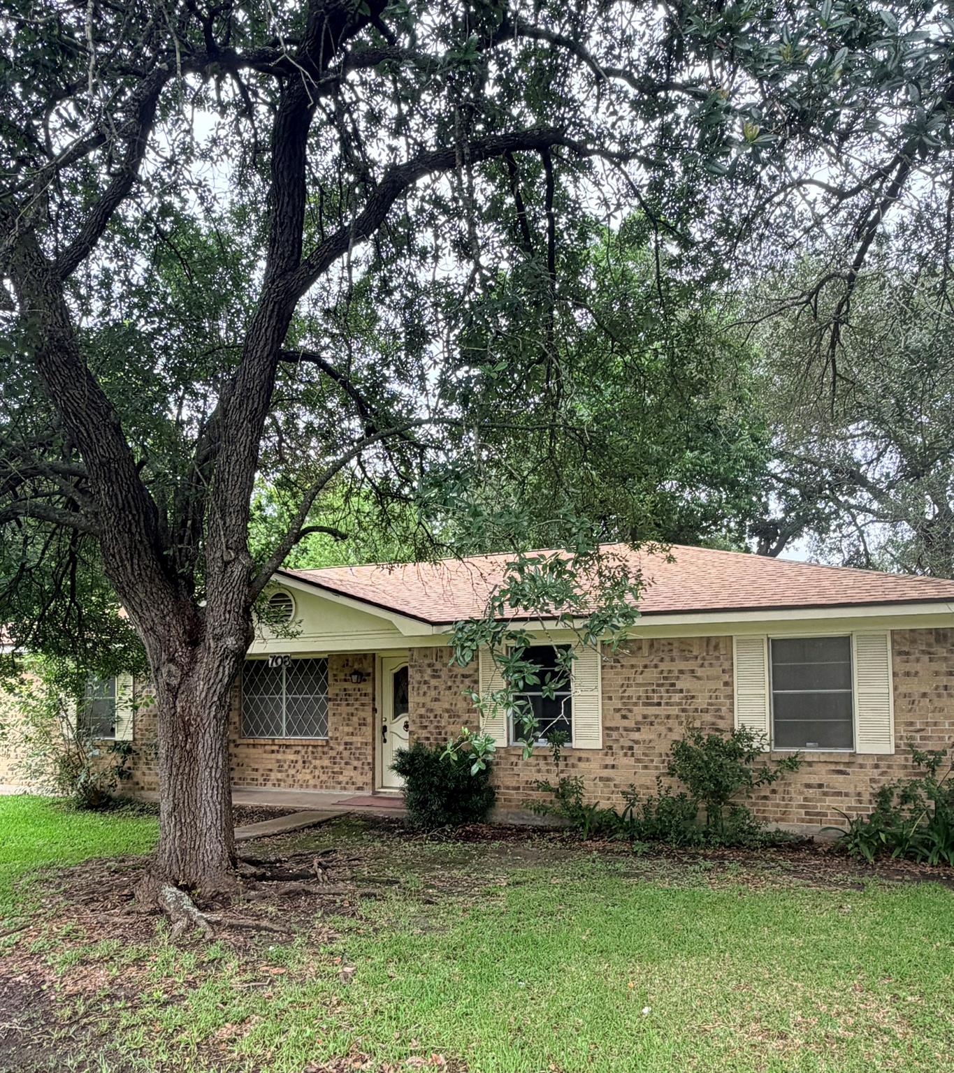 Residential in Winnie 3